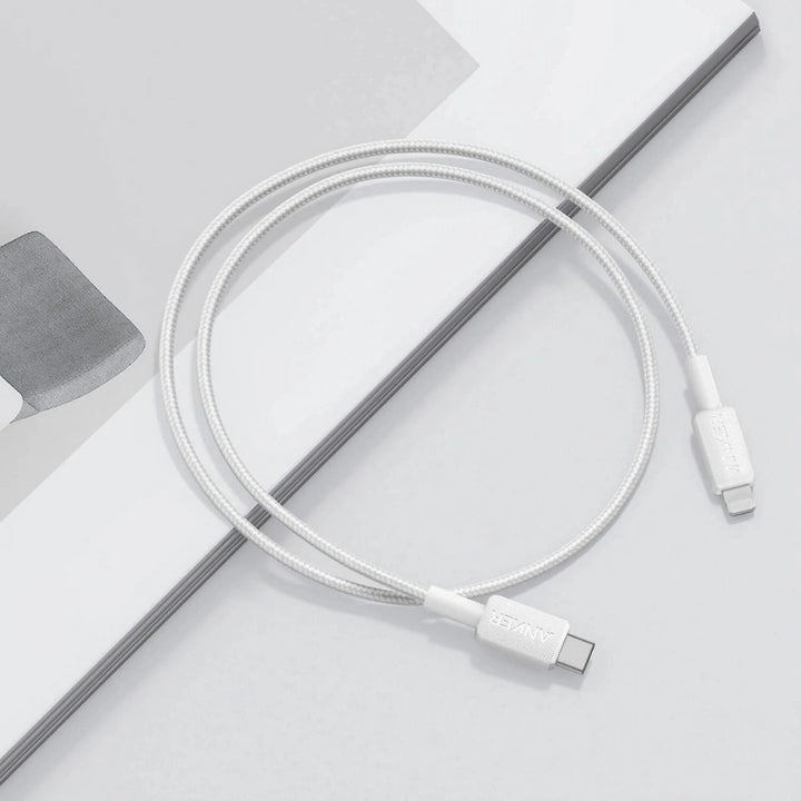 كيبل نايلون Anker 322 USB-C إلى Lightning بطول 6 أقدام A81B6H21 - أبيض